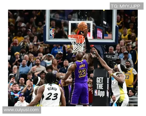 詹姆斯生涯再添压哨绝杀追平科比历史仅次于乔丹的辉煌成就